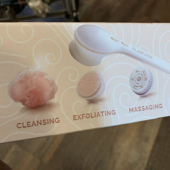 Flawless Cleanse Spa Spinning Shower Brush With 3 Heads NIB - Picture 7 of 8